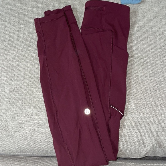 Lululemon 28” burgundy leggings - Picture 5 of 6